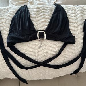 I. Am. Gia. Crop Criss Cross Top